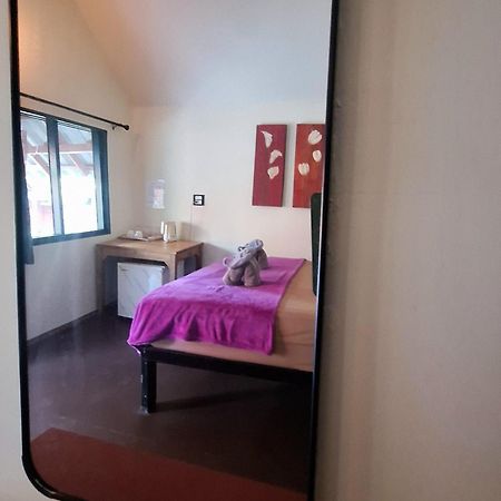 Breizh Cape Beach Bungalows Ko Lanta المظهر الخارجي الصورة