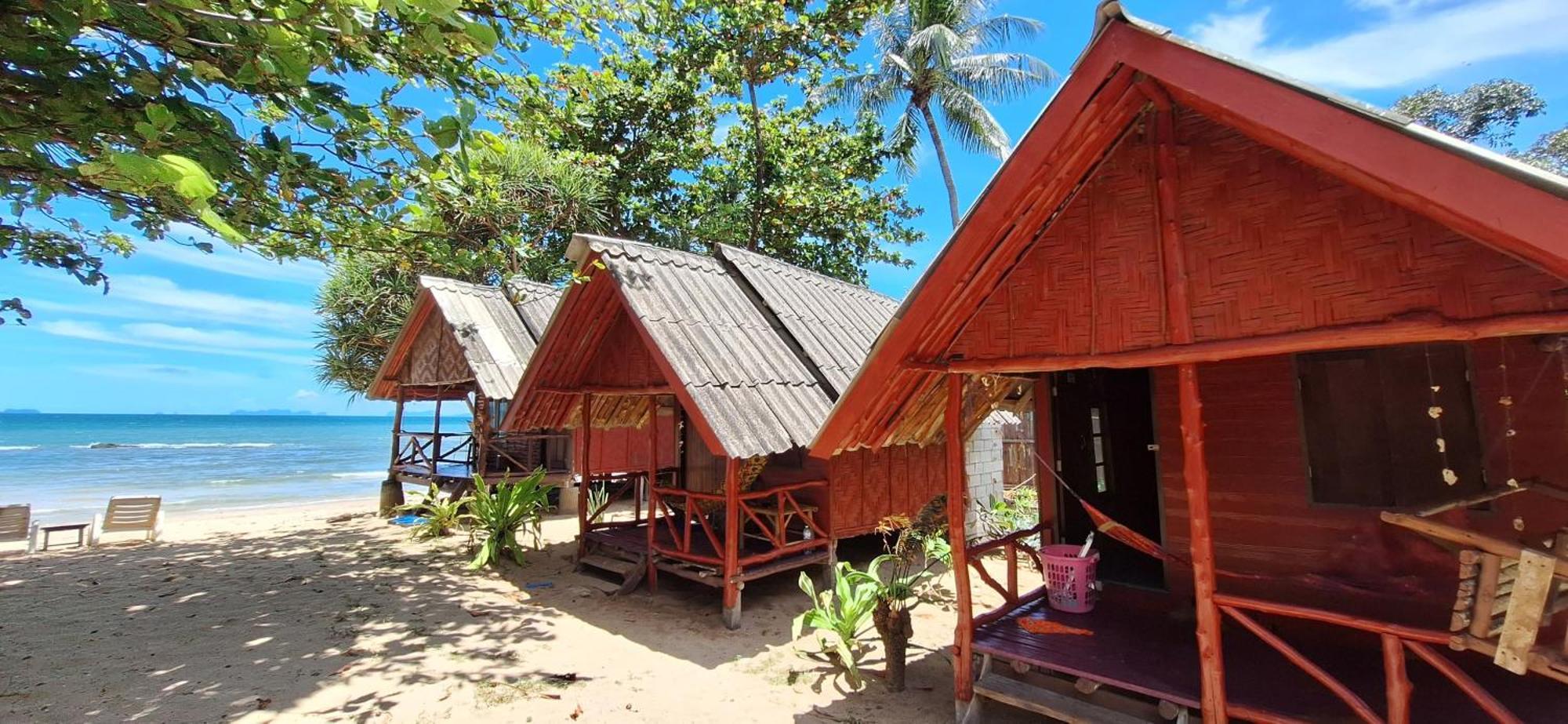 Breizh Cape Beach Bungalows Ko Lanta المظهر الخارجي الصورة