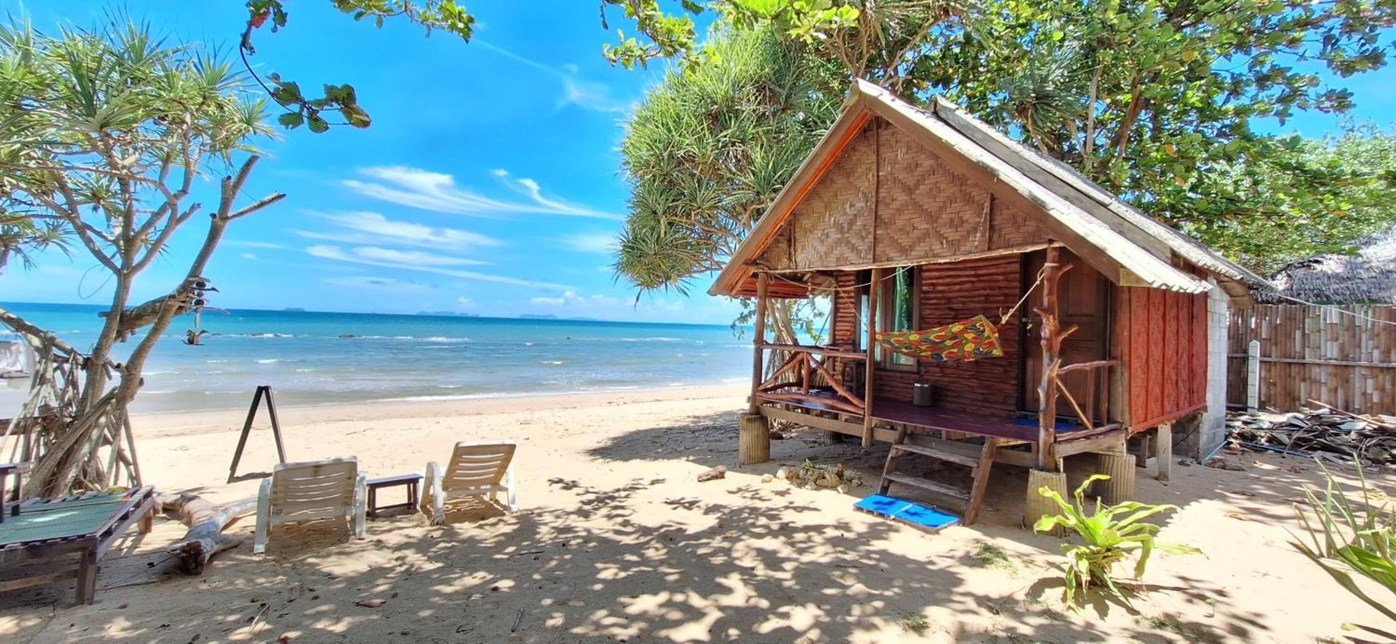Breizh Cape Beach Bungalows Ko Lanta المظهر الخارجي الصورة