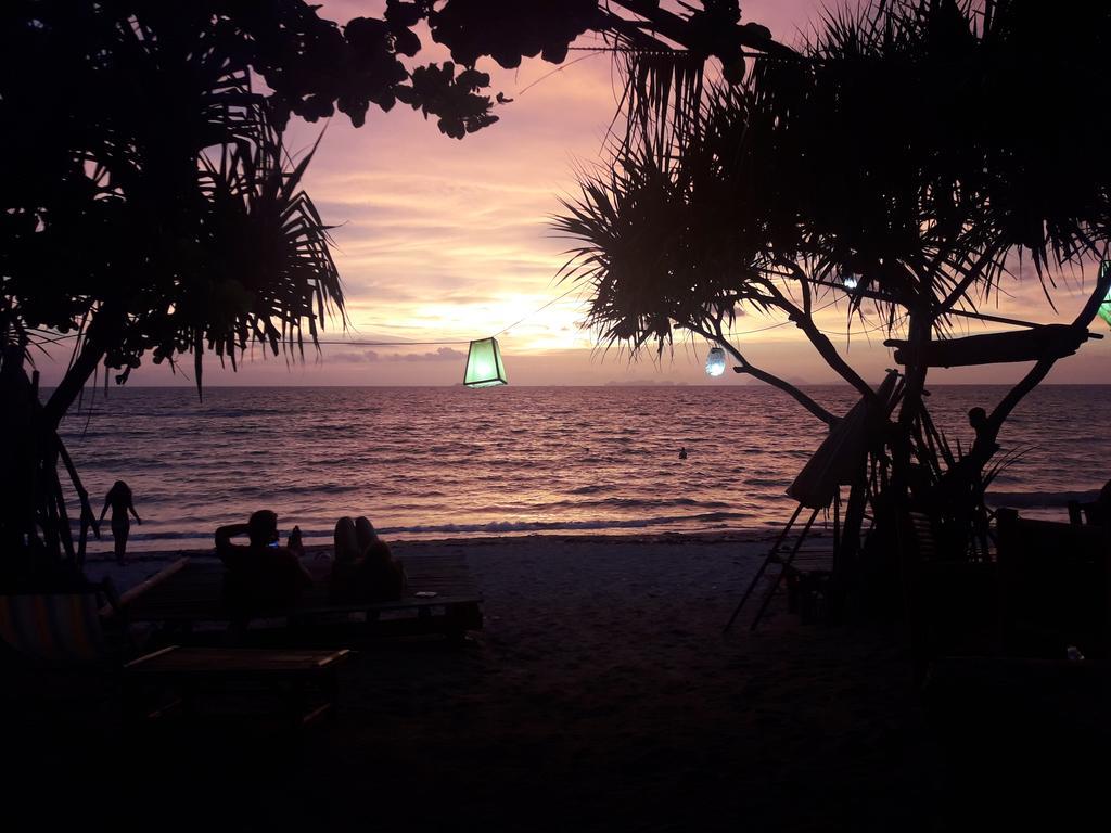Breizh Cape Beach Bungalows Ko Lanta المظهر الخارجي الصورة